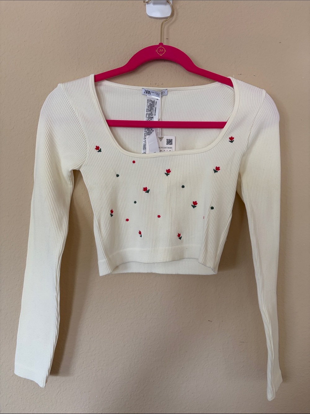 NWT Zara Cream Ribbed Long-Sleeve Crop Top with Red Floral Embroidery M-L